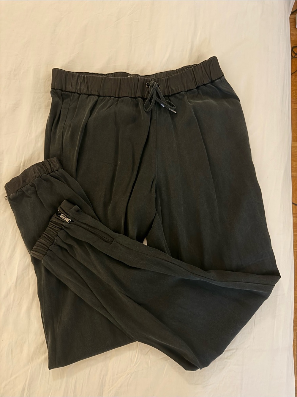 Solid Collection Leather Detail Jogger
